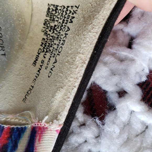 Anne Klein Black Fabric Wedge shoe - Picture 2 of 6